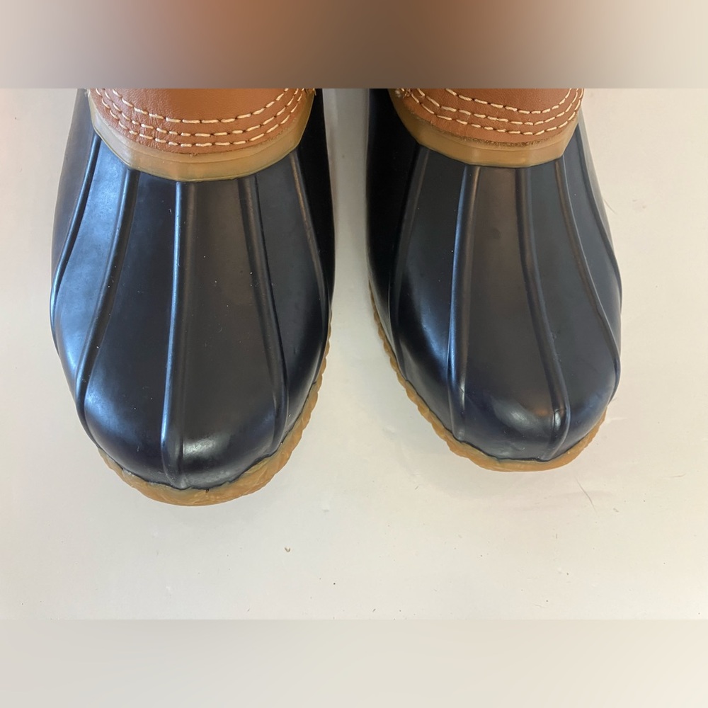 Lands’ End Women’s Size 7 Duck Boots Black Tan Flannel Lined - Picture 7 of 13